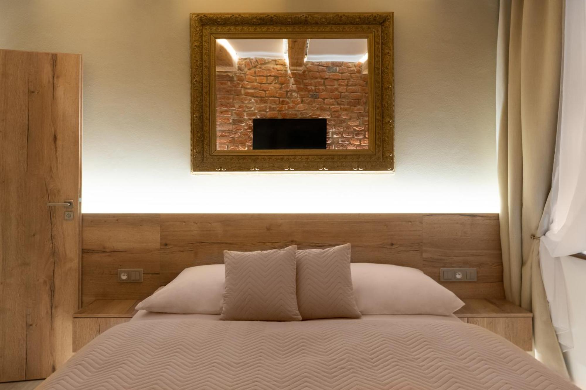White Wolf Boutique Apartments Ołomuniec Zewnętrze zdjęcie