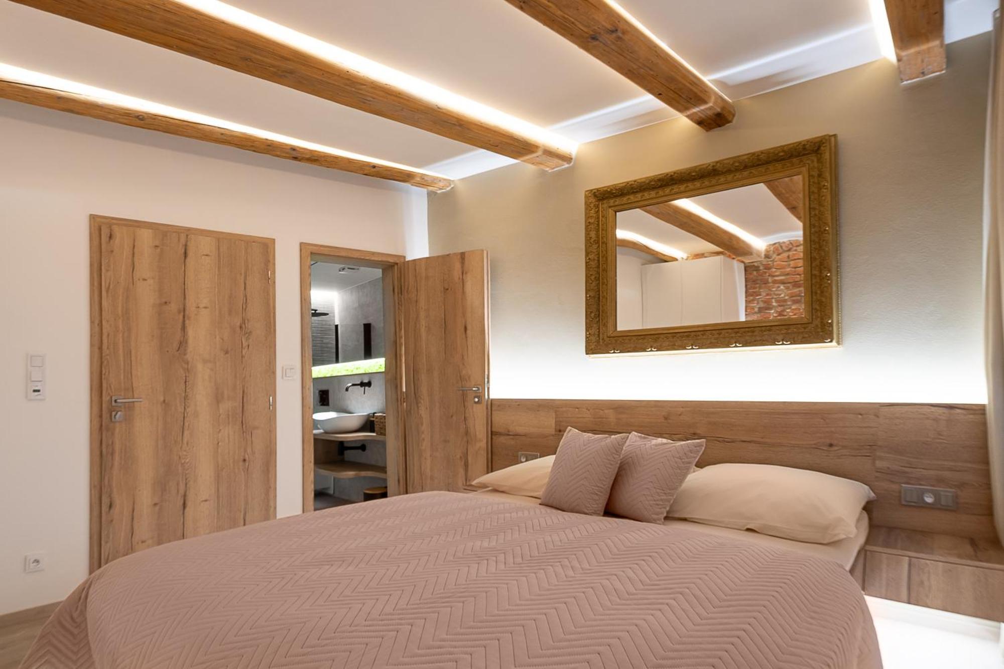 White Wolf Boutique Apartments Ołomuniec Zewnętrze zdjęcie
